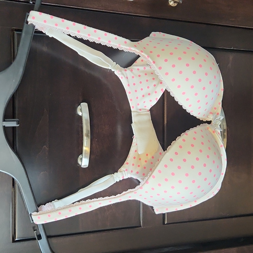 Victoria's Secret Body by Victoria Push Up Bra
